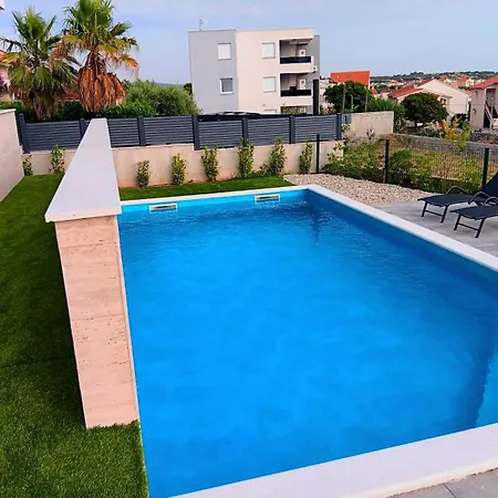 Villa Poseidon Novalja Exterior foto